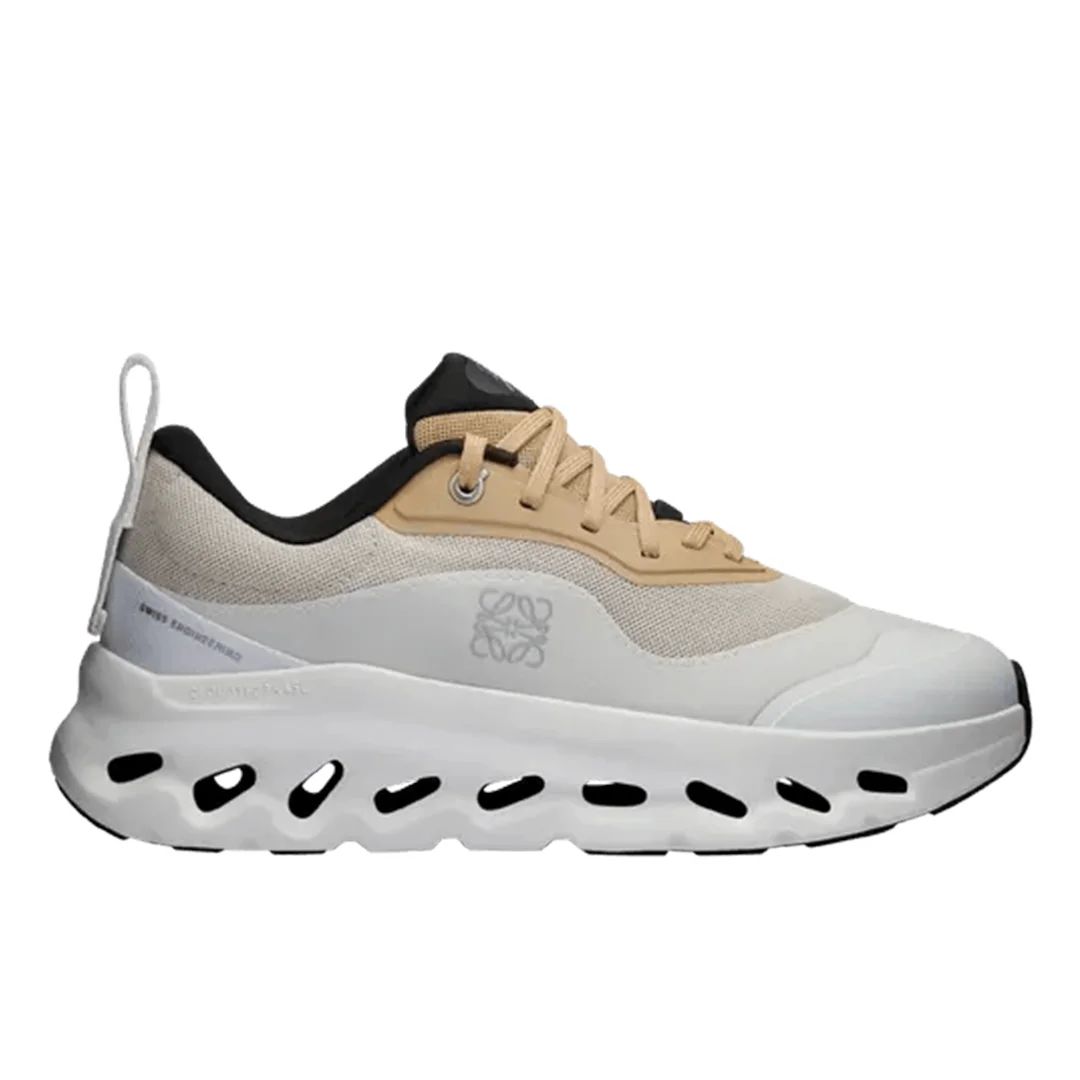 LOEWE x On Cloudtilt 2 – Tan/White
