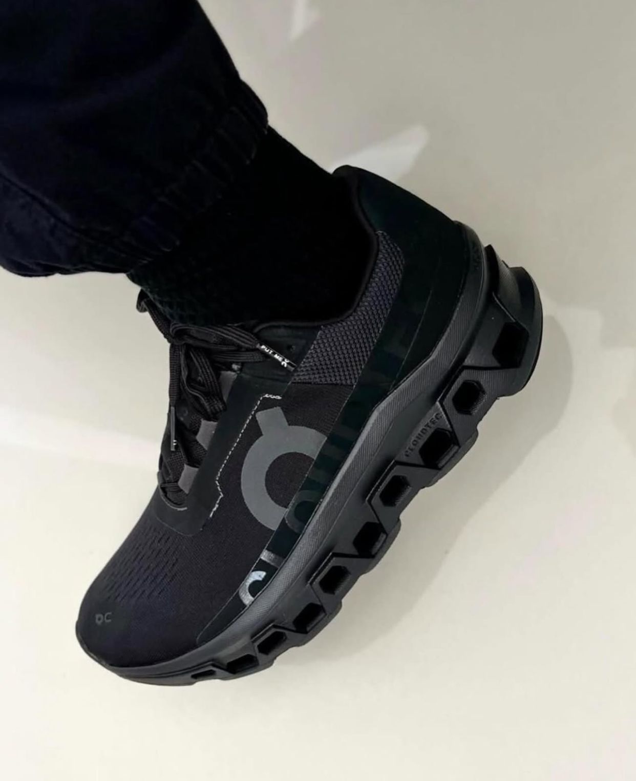 On Cloudmonster – All Black - Image 2