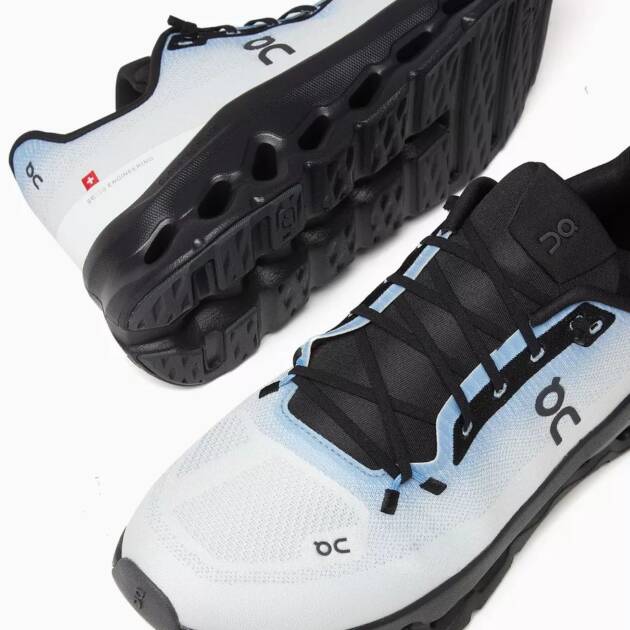 On Cloudtilt – White/Black/Blue Mesh